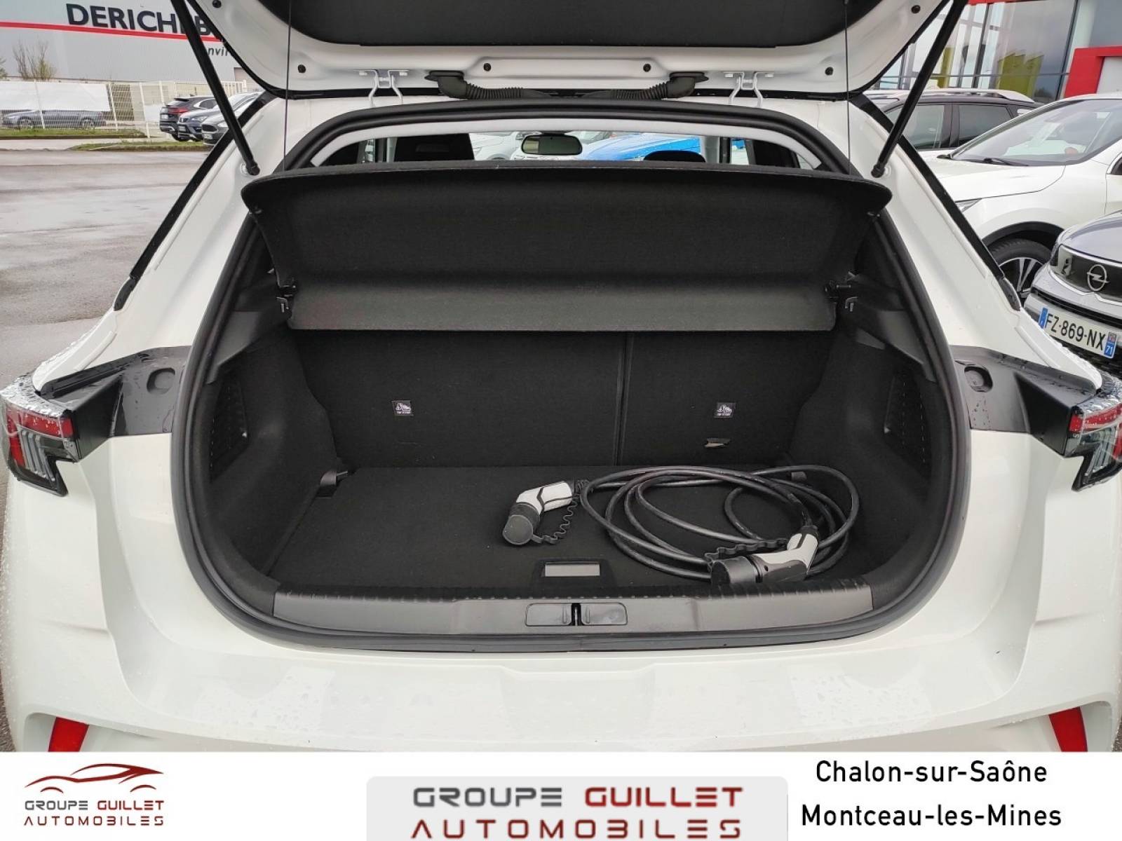 OPEL Mokka Electrique 136 ch & Batterie 50 kWh - véhicule d'occasion - Groupe Guillet - Opel Magicauto Chalon - 71380 - Saint-Marcel - 6